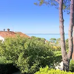 In Near Slopes * Lazise